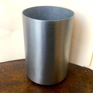 Tin cup set (reserved)